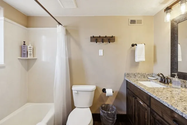 استوديو بسرير كوين، Zion Cliff Lodge 5/5