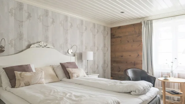 Superior, Double Bed, Store Ringheim Hotell and Restaurant 1/3