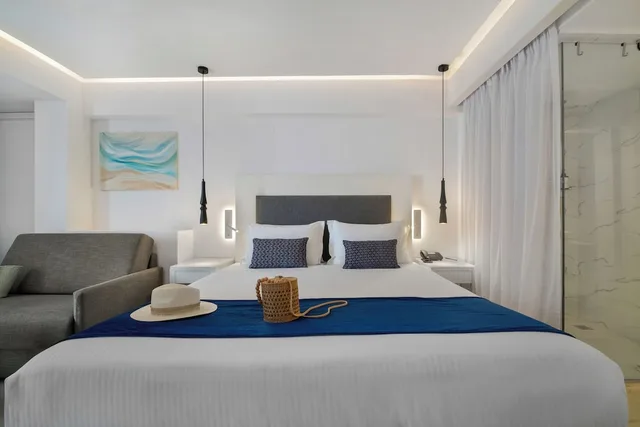 Lower, Boutique, Suite, Queen Bed, Plunge Pool, Annex, Grand Floor، Knossos Beach Bungalows Suites Resort & Spa 2/9