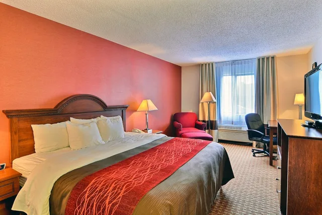 غرفة قياسية بسرير كينج، Quality Inn East Liverpool - Calcutta 5/10