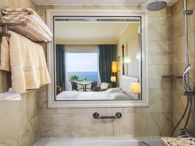 غرفة ديلوكس بسرير مزدوج بإطلالة على البحر، Alexander the Great Beach Hotel 7/7