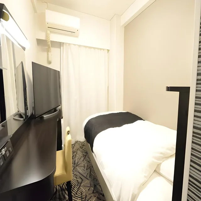 Premier, Single, King Bed, Smoking, APA Hotel Takamatsu Kawaramachi 1/1