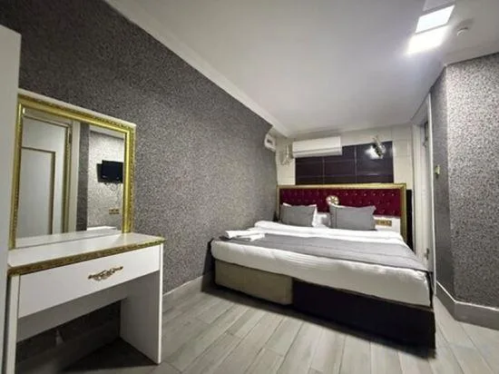 Economy, Double Bed, No Window، Rhythm Hotel 1/1