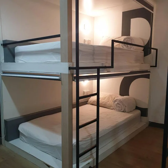 سكن مشترك بستة أسرّة للنساء، S30 Hotel 2/7