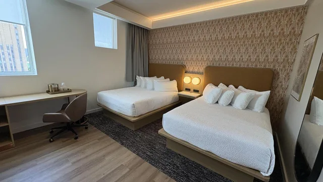 غرفة بسريرين كوين لذوي الإعاقة، Aiden by Best Western Kansas City Downtown 3/4