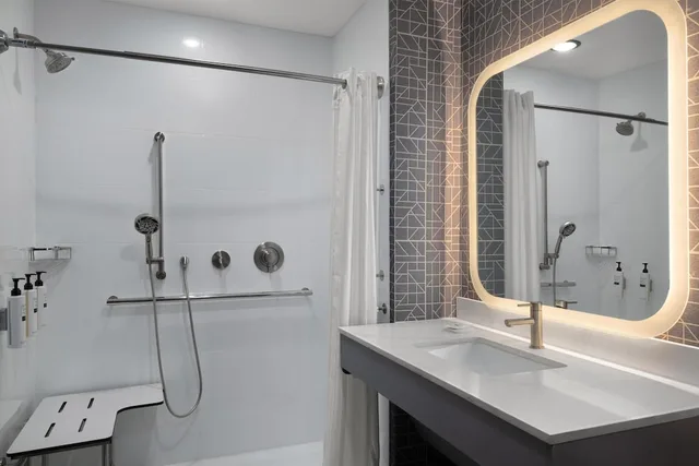 استوديو بسرير كينج لذوي الإعاقة، Homewood Suites by Hilton Covington, GA 1/1