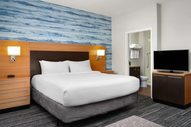 استوديو لذوي الإعاقة، Towneplace Suites Champaign Urbana Campustown 2/4