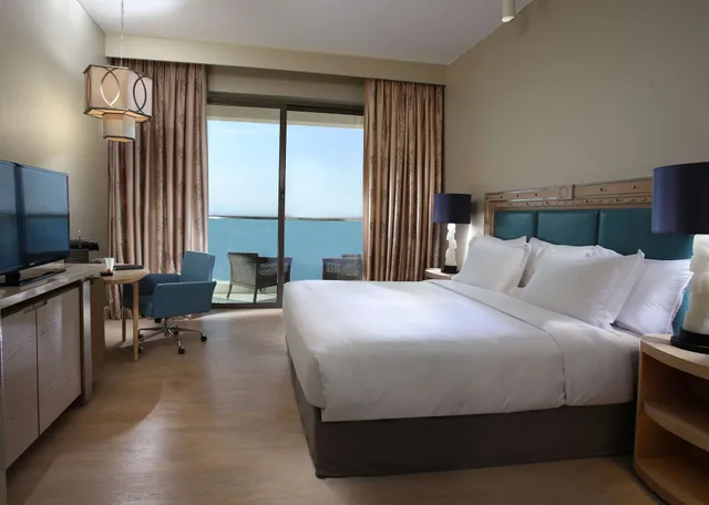 Room, King Bed, Sea View, Hilton Dead Sea Resort and Spa 1/6