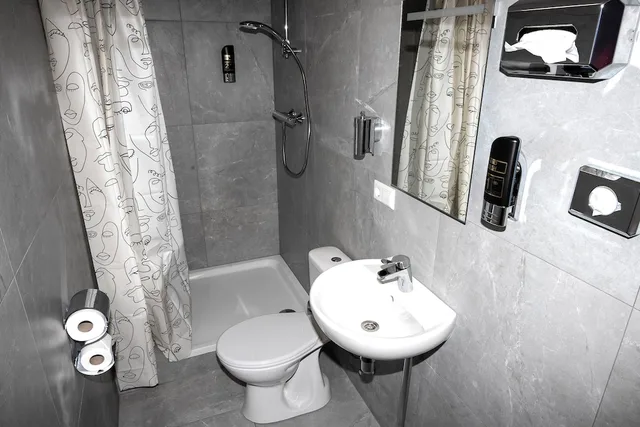 استوديو بأسرّة بطابقين، Amsterdam Teleport Hotel 2/3