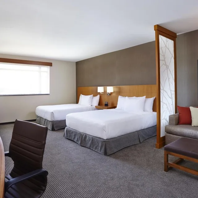 Specialty, 2 Queen Beds, City View، Hyatt Place Bloomington 4/8