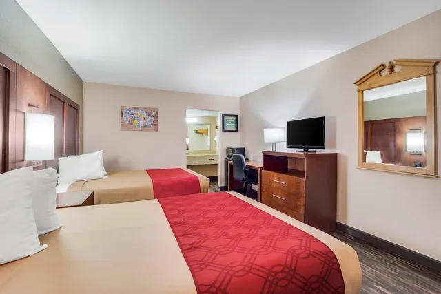 غرفة بسريرين مزدوجين للمدخنين، Econo Lodge Walterboro I-95, SC 2/7