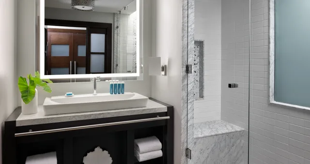 Pool, Tranquility, River, Junior Suite, Balcony, Bathtub, South Wing، Sandals Grenada – Adults Only 2/2