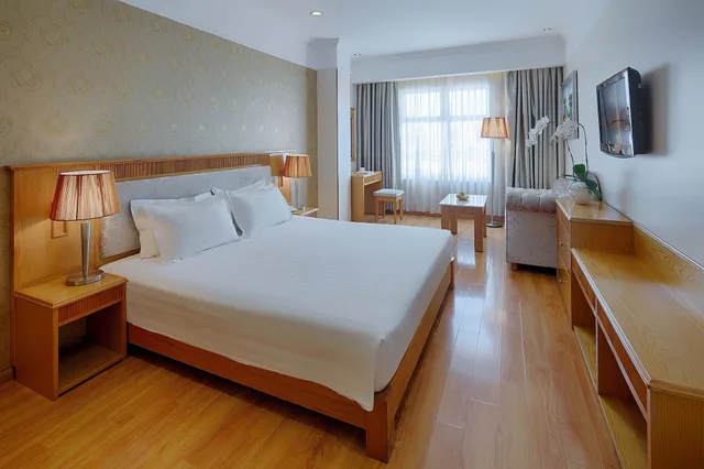 Garden, Sunshine, Twin Beds، Silverland Ben Thanh Hotel 2/10