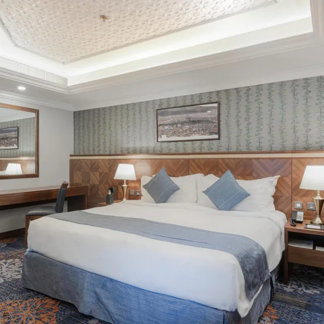 3 Bedrooms, Suite, City View, Maden Hotel 1/6