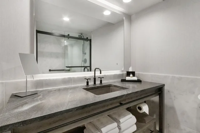 جناح جونيور، Grand Geneva Resort & Spa 5/5