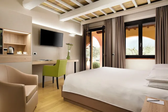 غرفة قياسية بسرير مزدوج في الملحق، Borgobrufa Spa Resort - Adults Only 2/4