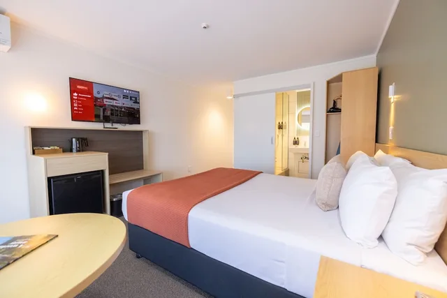 غرفة قياسية بسرير كوين بشرفة، Rose Park Hotel Auckland 3/10