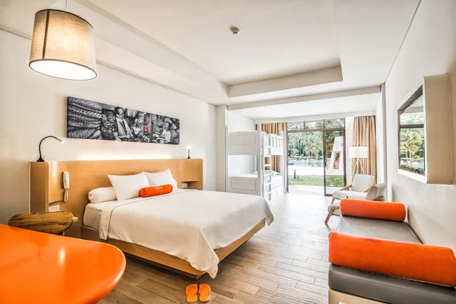 Harris, Pool Access، Harris Resort Waterfront Batam 1/3
