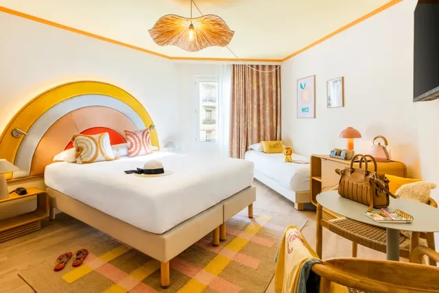غرفة عائلية، Nice Pam Hotel 1/2