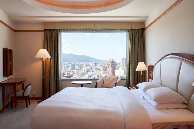 جناح كلوب بسرير كينج مع دخول الصالة، Sapporo Prince Hotel 1/6