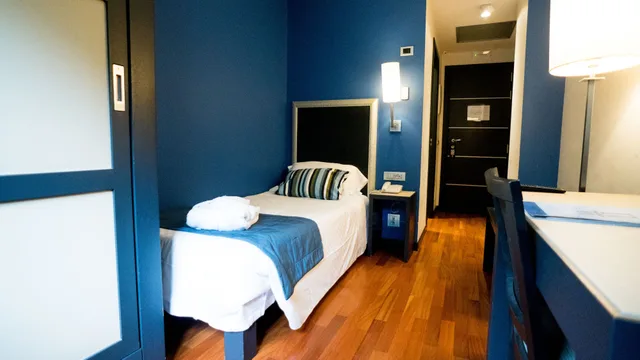 Room, Single, Plaza Hotel Catania 3/11
