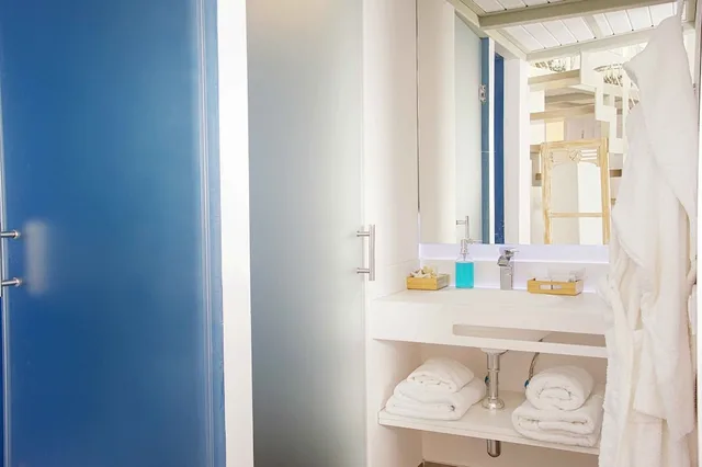 Duplex, Giralda, Double Bed, 2 Sofa, Overland Suites Catedral 2/2