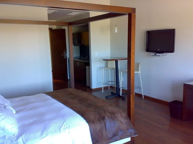 Master, 2 King Beds، Regency Park Hotel 1/4