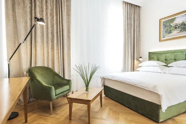 Superior, Twin Beds, Murphy Bed، Hotel Miramare 4/6
