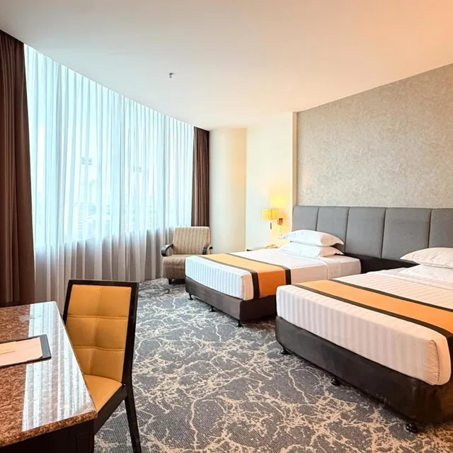 غرفة قياسية بسريرين منفصلين، Grand Paragon 2/4