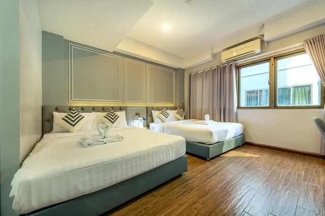 Family, 2 Double Beds, De Lavender Bangkok Hotel 2/2