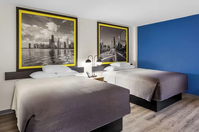 غرفة بسريرين كوين، Super 8 By Wyndham Chicago IL 3/7