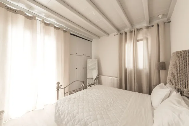 Luxury, House, 5 Queen Beds, Sea View, Jetted Tub, Main Building، Amaris Mykonian Residence 8/10
