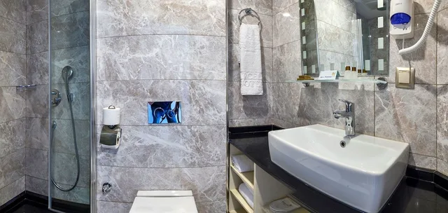 غرفة قياسية ثلاثية، Marcello Hotel 4/4