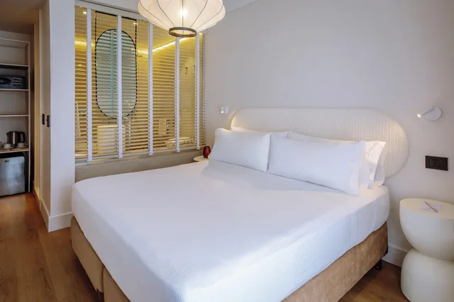 غرفة سوبيريور بسرير مزدوج بإطلالة على البحر، Hotel Iruna 3/7