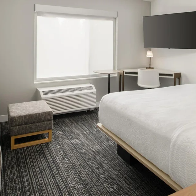 جناح استوديو بسرير كينج مع أريكة لذوي الإعاقة، TownePlace Suites by Marriott Eugene 1/8