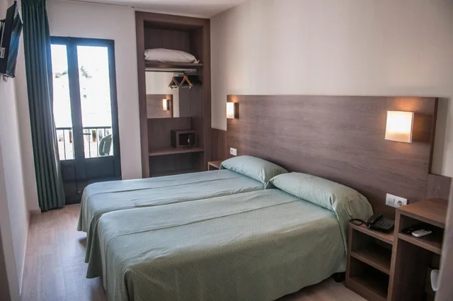 شقة بغرفة نوم واحدة، Apartamentos Loar Ex Loar Ferreries Aparthotel 1/3