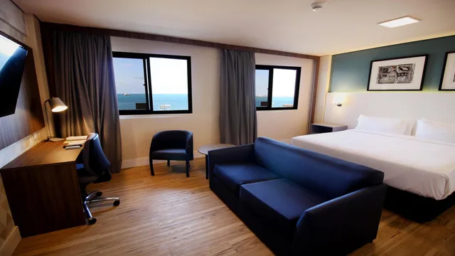 Room, King Bed, Lateral Side Sea View، HOLIDAY INN FORTALEZA 1/1