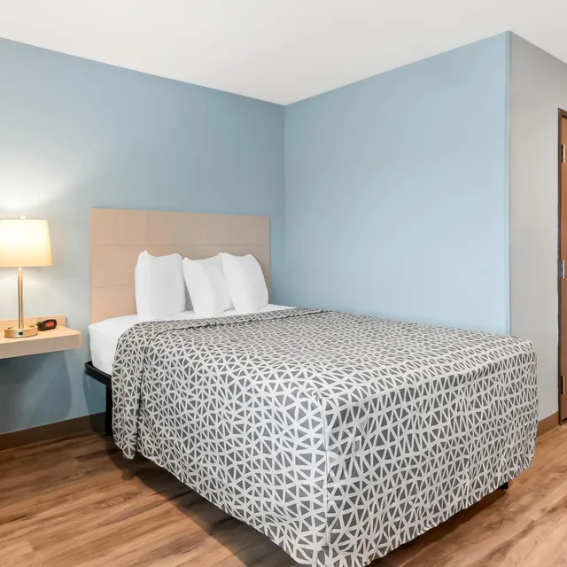 جناح بسرير كوين لذوي الإعاقة، WoodSpring Suites Pensacola West 6/8