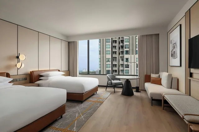 غرفة ديلوكس بسريرين منفصلين، Sheraton Johor Bahru 4/6
