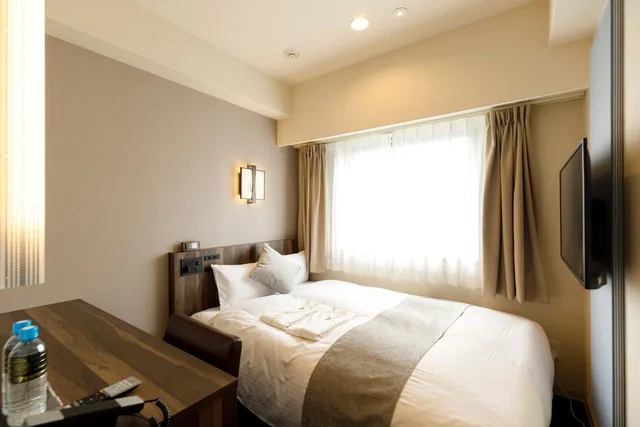 Room, Single, Double Bed, Electronic Cigarette Only, Smoking، President Hotel Hakata 1/1