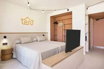 لوفت بسريرين منفصلين بإطلالة على المسبح، Tent Calvia Beach 1/1