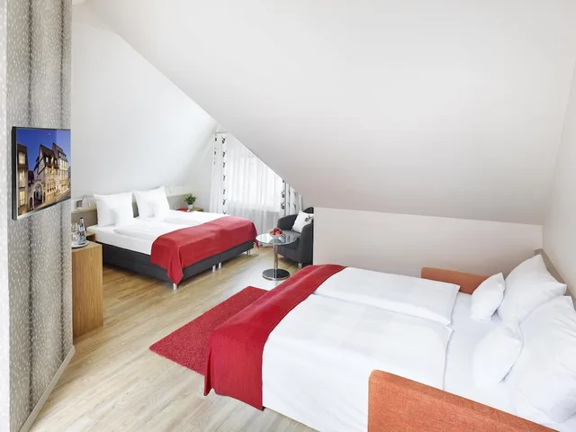 Junior Suite, Superior, Double Bed, Hirsch Hotel 2/5