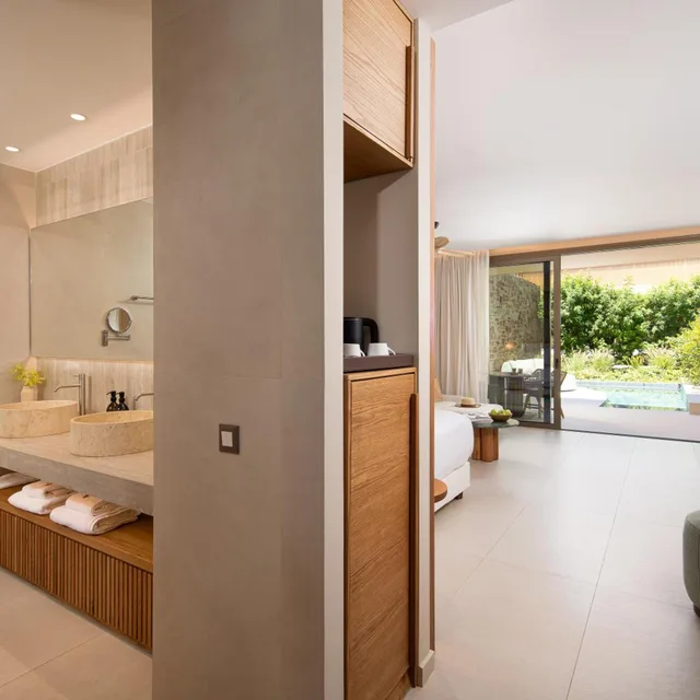 جناح بمسبح خاص، Royal Pearl Island Chios Hotel and Spa 10/10
