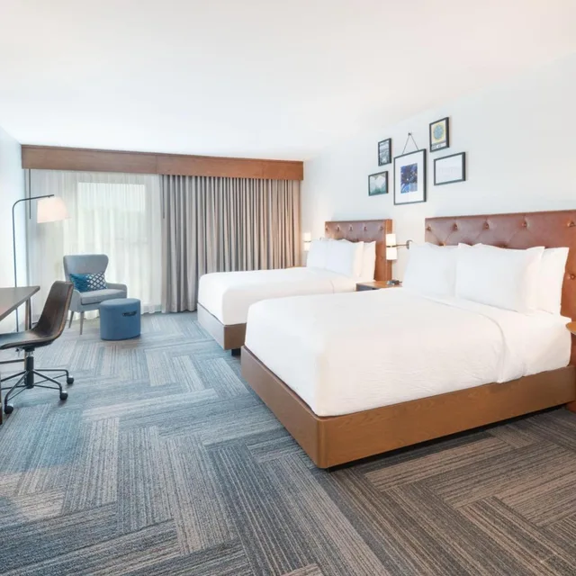 غرفة تقليدية بسريرين كوين، Four Points by Sheraton Spartanburg 1/1