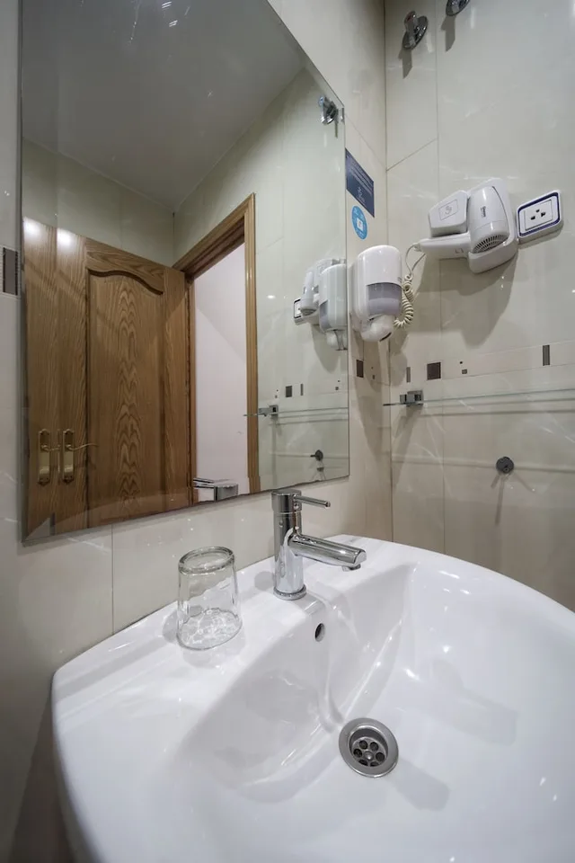 Exterior, Comfort, Double Bed, Private Bathroom, Hostal Las Fuentes 3/4