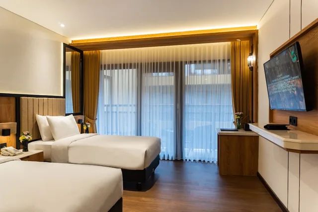 غرفة سوبيريور بسريرين منفصلين بشرفة، Grand Sunshine Resort and Convention 1/4