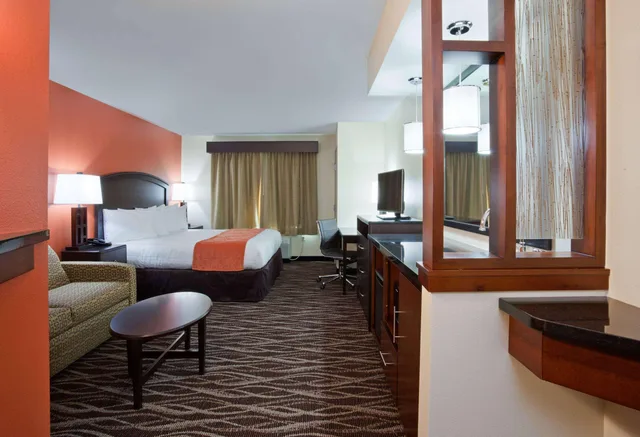 جناح بسرير كينج، AmericInn by Wyndham Waupun 1/1