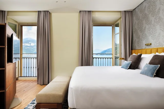 جناح جونيور بسرير كينج بإطلالة على البحيرة مع أريكة، Grand Hotel Victoria Concept And Spa 3/7