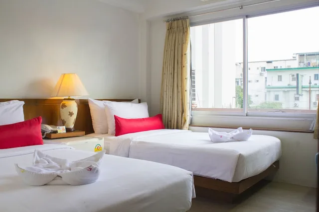 غرفة قياسية بسريرين منفصلين، Villa Cha Cha Banglumphu 1/9