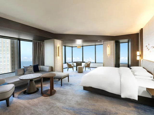 غرفة كلوب بريميوم بسرير كينج، Grand Prince Hotel Osaka Bay 1/1